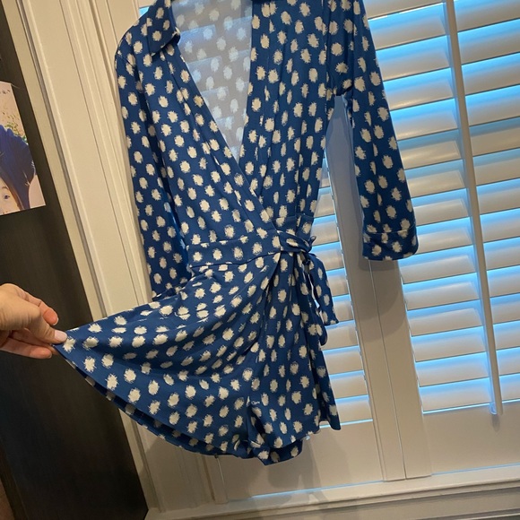 Diane von Furstenberg Print Skort Jumpsuit - Picture 2 of 6